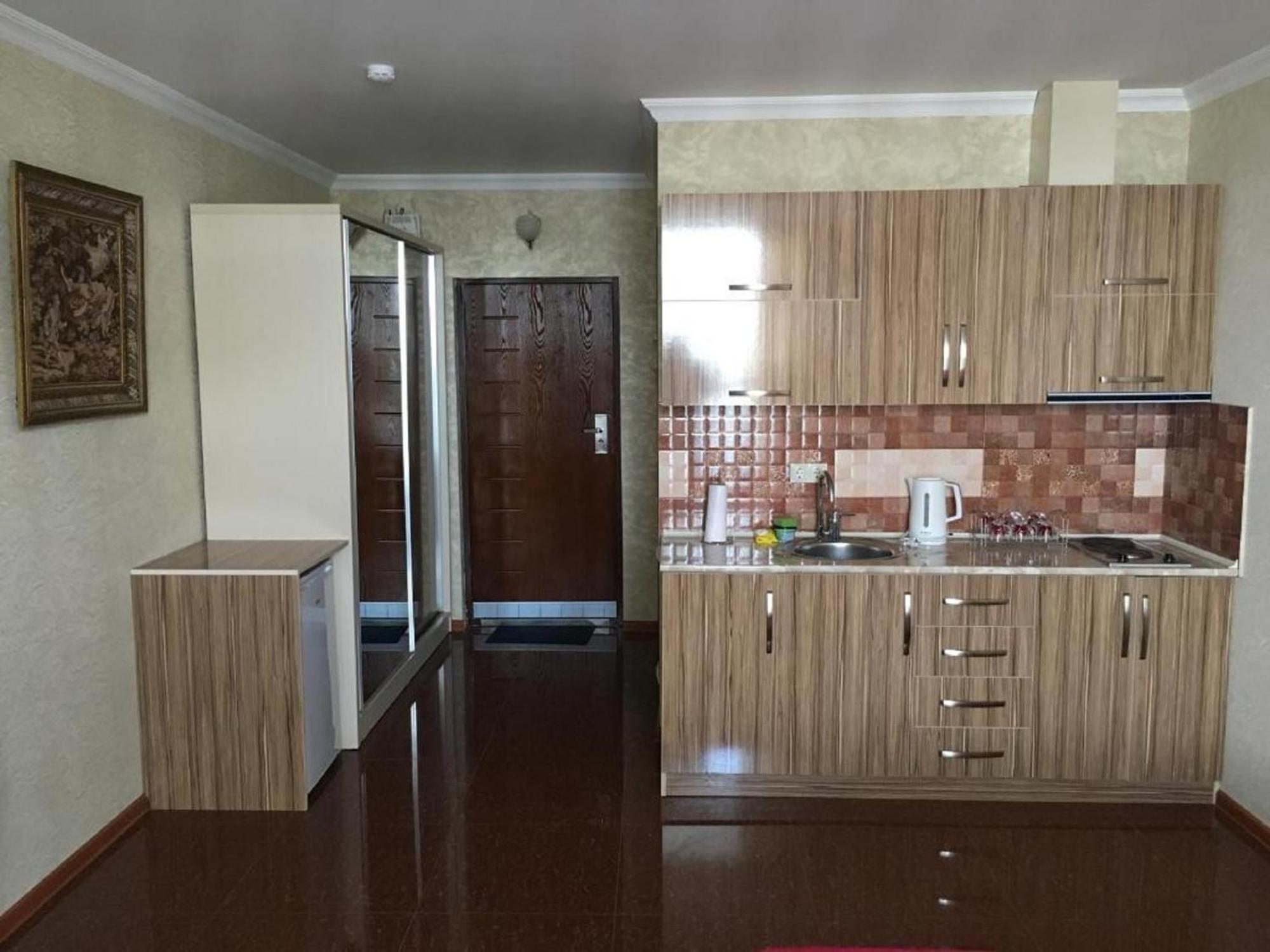 Apart Hotel Black Sea Towers Batumi Bagian luar foto