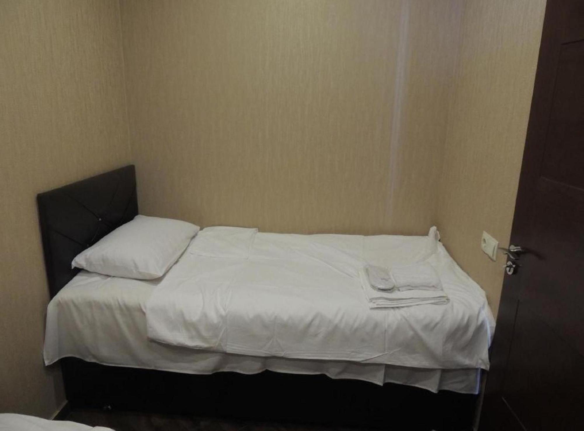 Apart Hotel Black Sea Towers Batumi Bagian luar foto