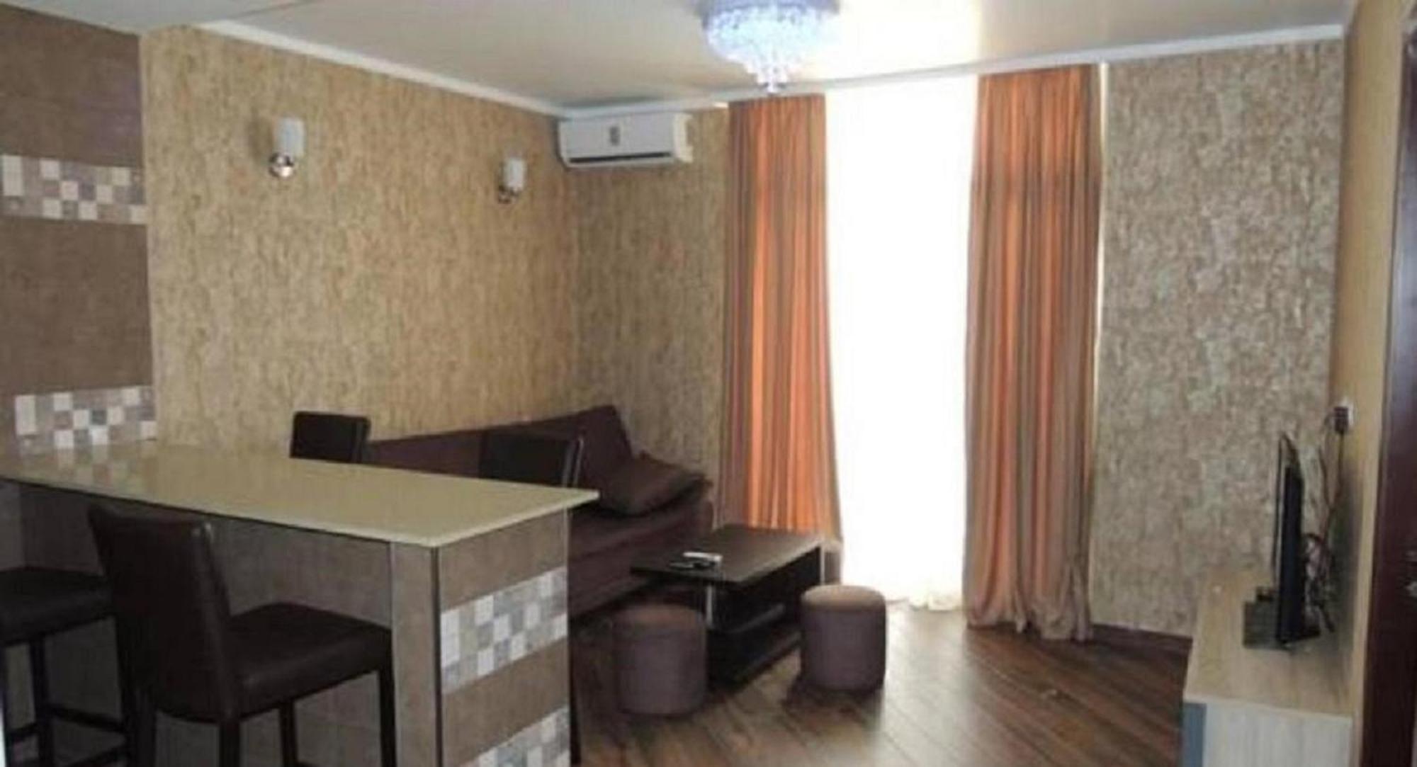 Apart Hotel Black Sea Towers Batumi Bagian luar foto